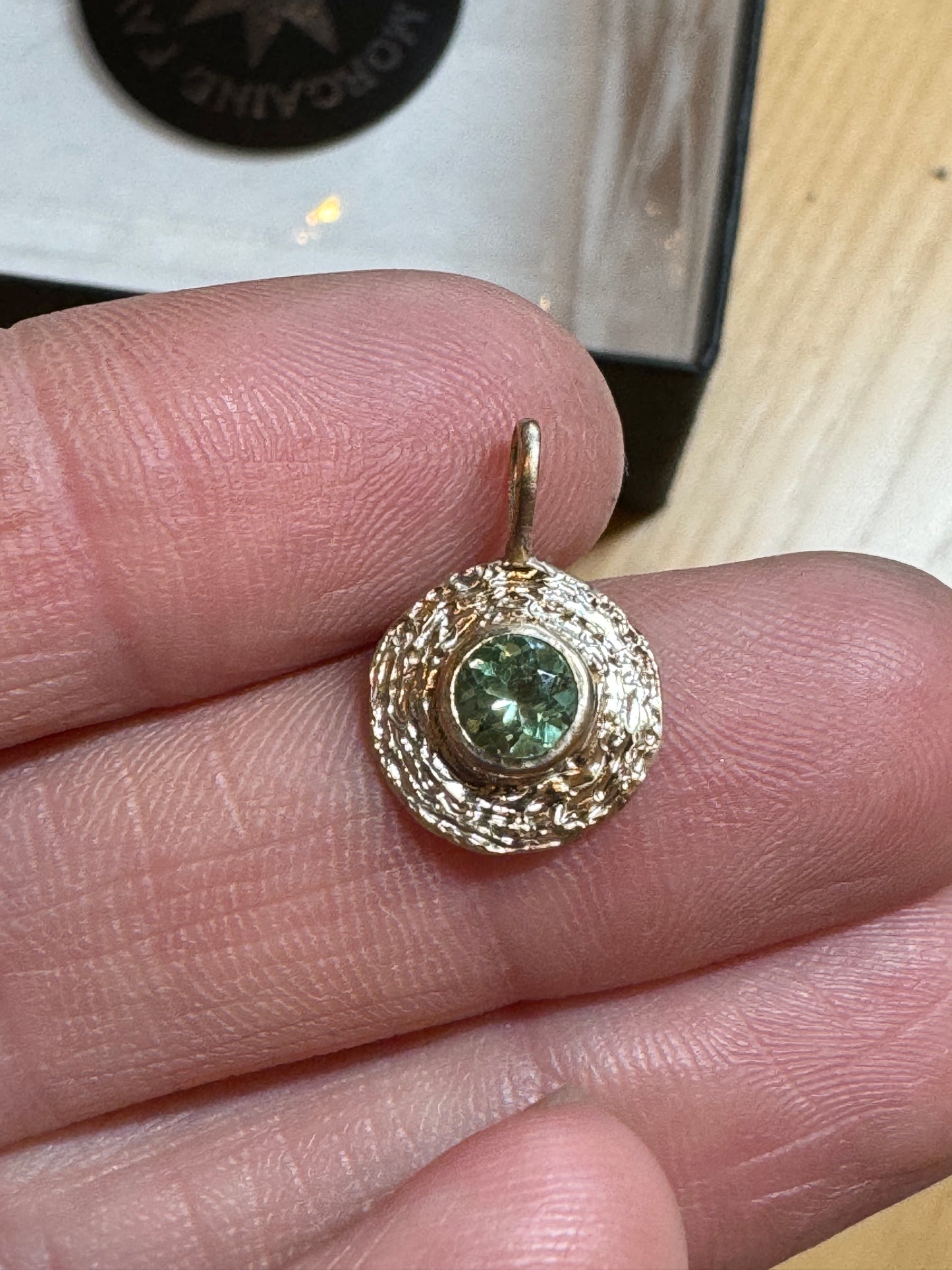 Elder disk mint garnet