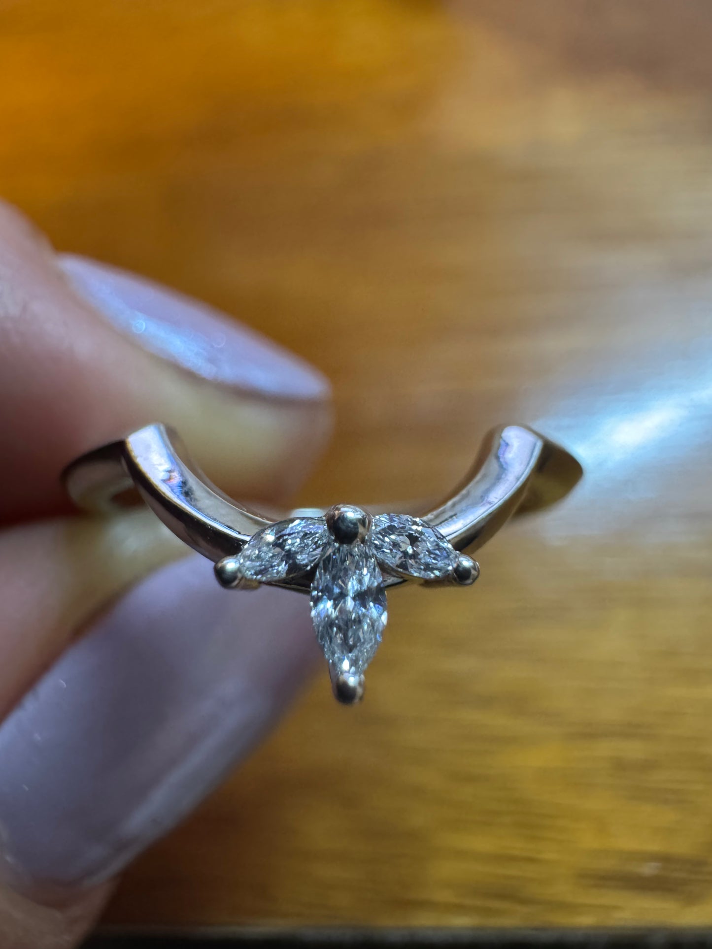 14k White Marquise Burst Arc Contour Band