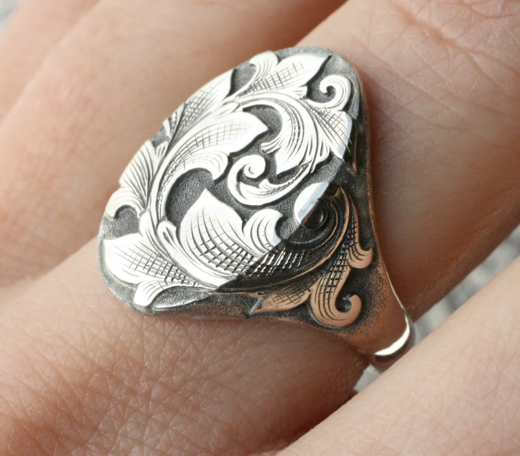 North South Acanthus in oxidized silver by Blue Blue Driver - June Cream