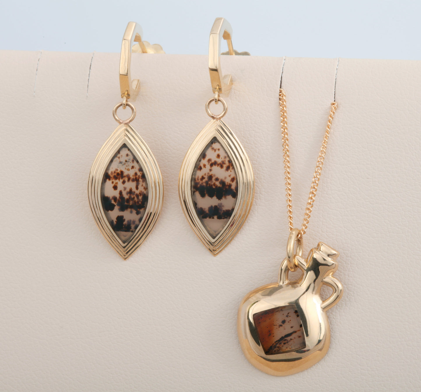 14k Yellow Gold Montana Agate Helios Earrings