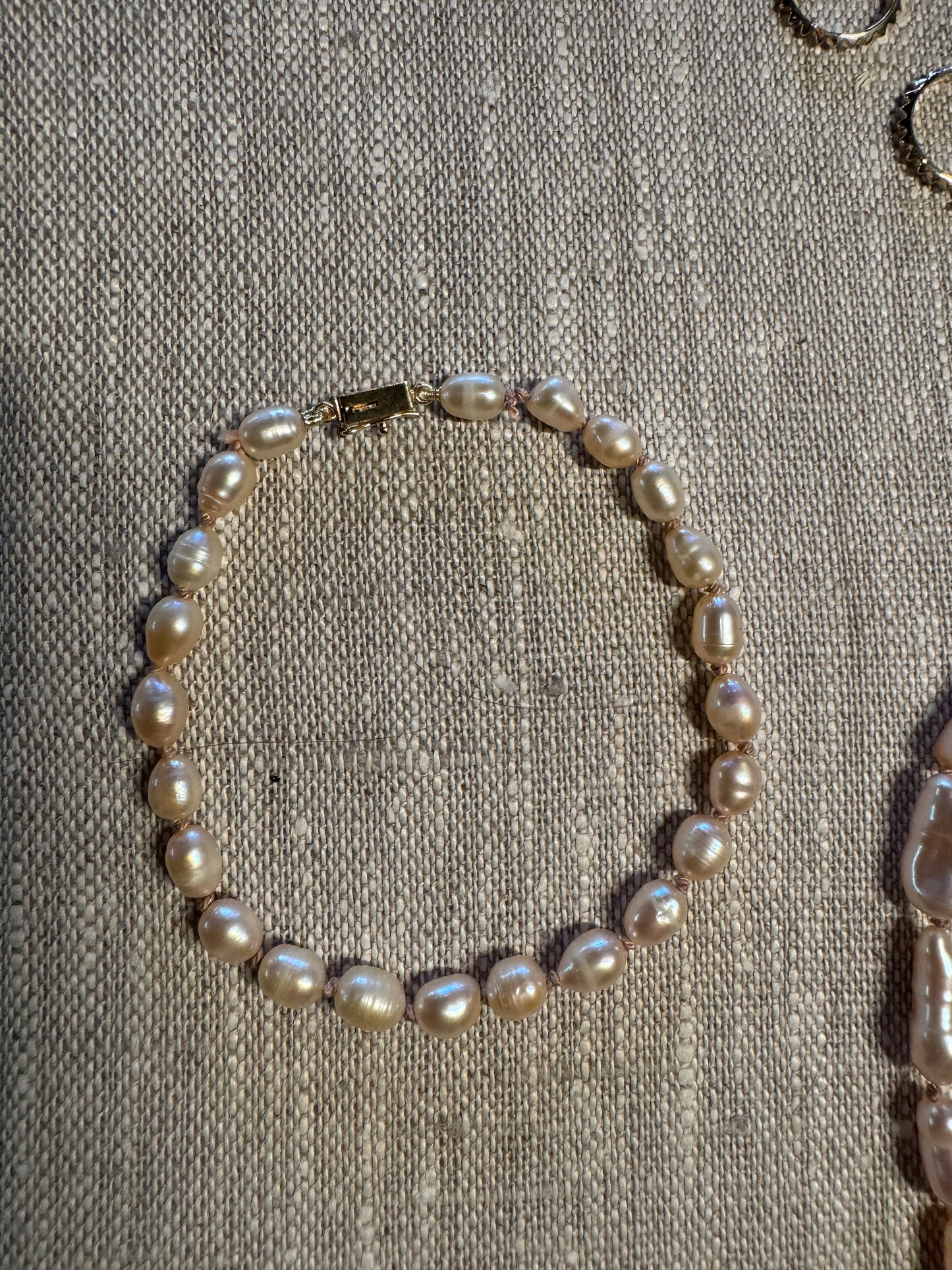 14K Yellow Gold Clasp Natural Freshwater Peach Potato Pearl Bracelet 7"