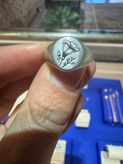 Engraved Poppy Oval Signet ring