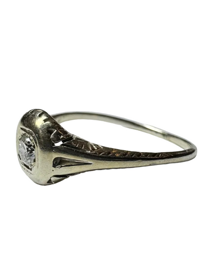 Vintage Art Deco Die-Cast Diamond Ring 18K White Gold