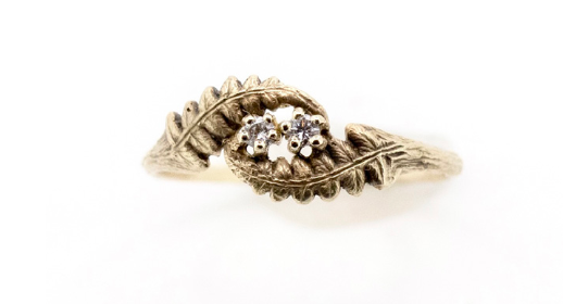Fernfinity Ring with Diamonds
